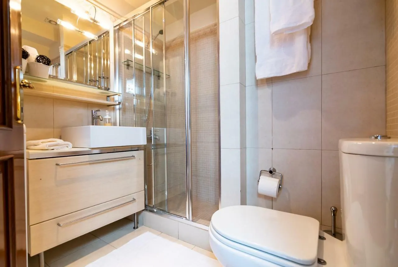 F & B Collection - Rotunda & Kamara View Apartment Salonic 0*,  Grecia